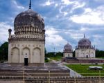 qutub-shahi-tomb3.jpg